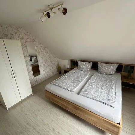 Rosenhaus - Backbord Apartman